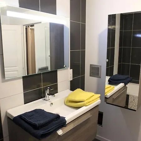 Hyper Centre - Champagne Lägenhet