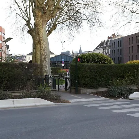 Hyper Centre - Champagne Lägenhet *