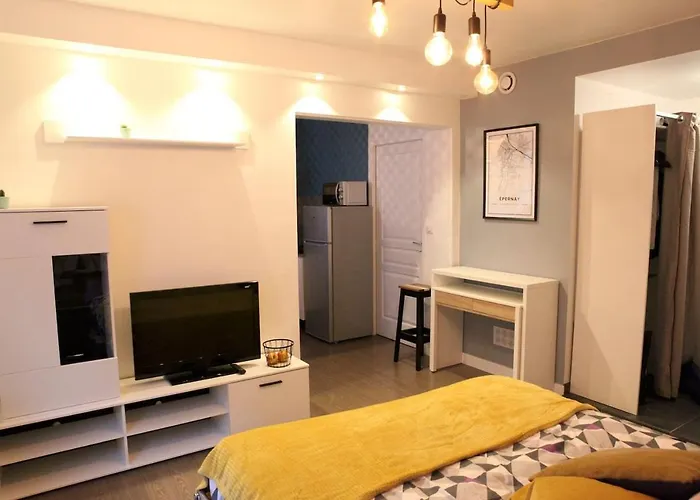 Hyper Centre - Champagne * Épernay